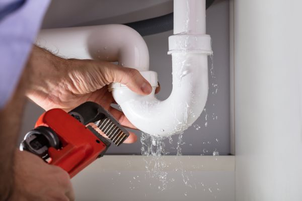 Plumbing Burst Repair in Saint George
